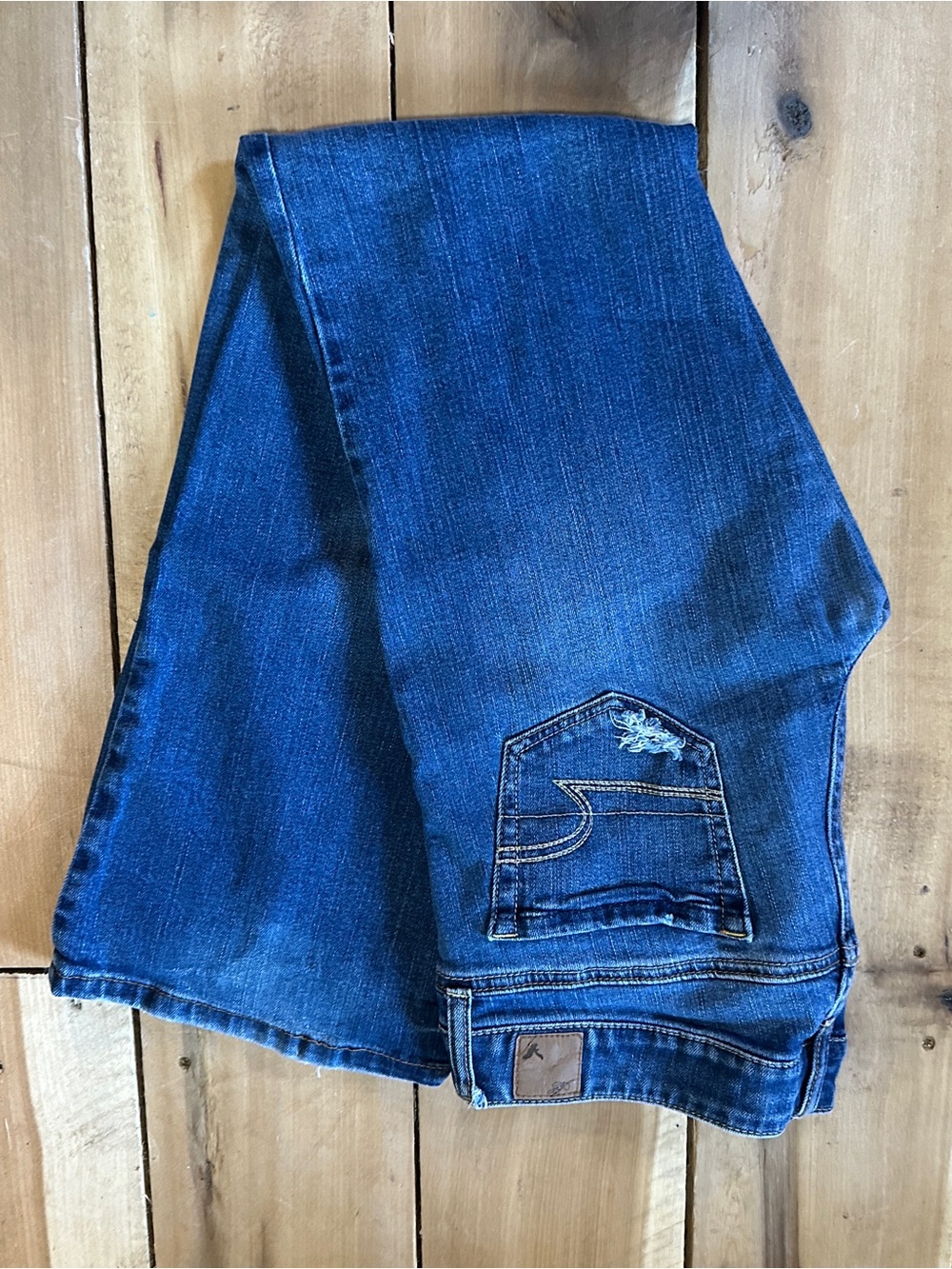American Eagle Outfitters Dark Blue Boyfriend Jeans